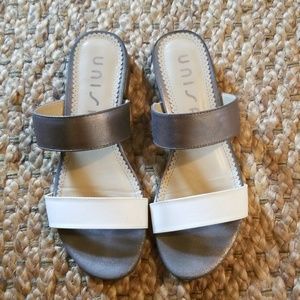 Unisa sandals